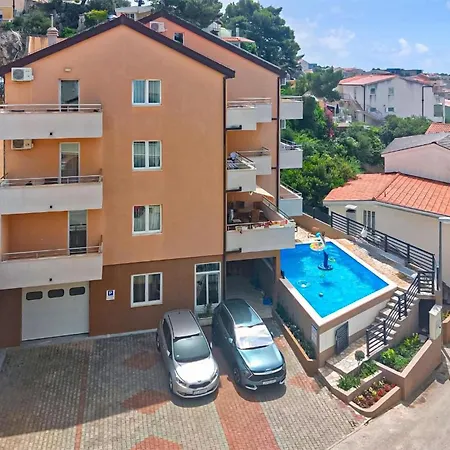 Cozy Apartment In Baska Voda